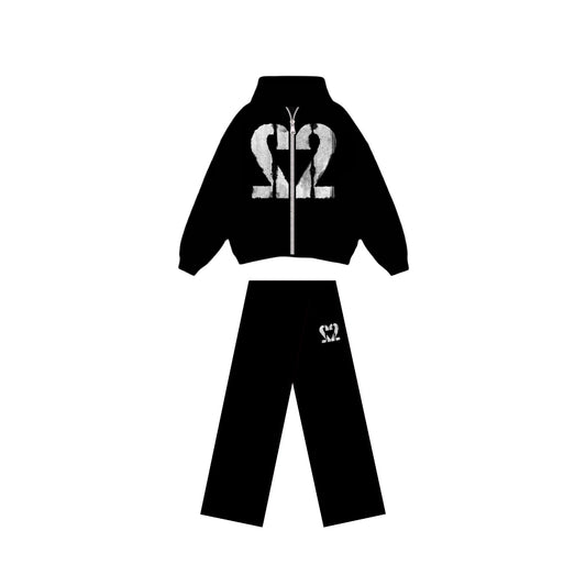 22 – TRACKSUIT