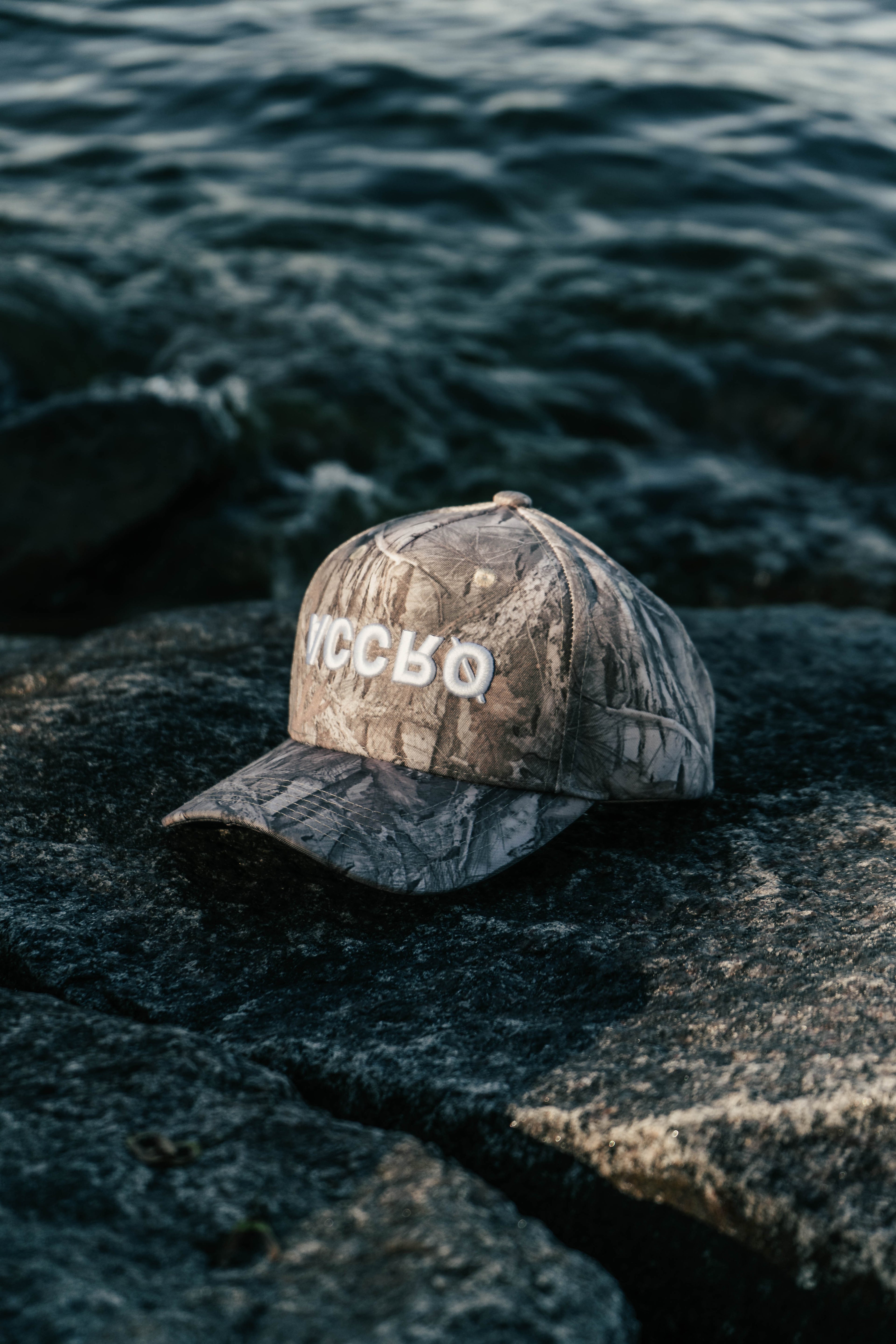 CAMO HAT